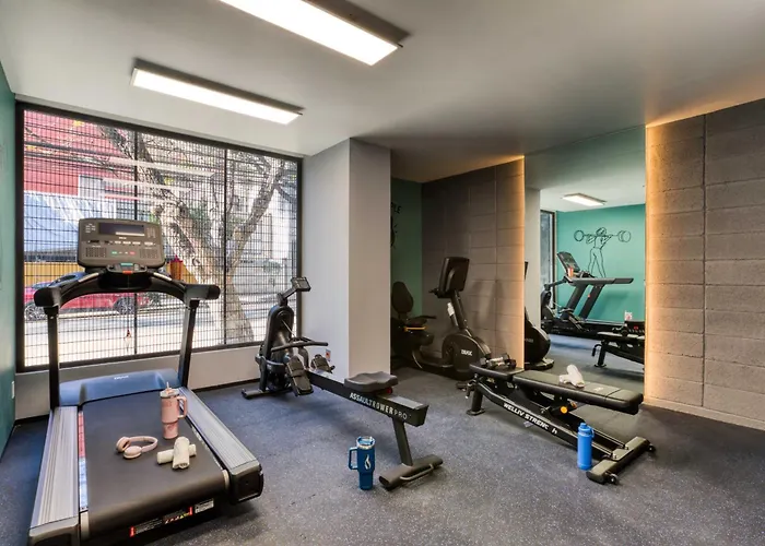 Aparthotel Uliv Condesa 4*